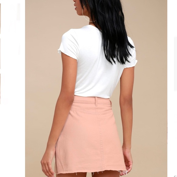 Lulus Nico blush pink denim mini skirt. NWOT - Picture 2 of 8
